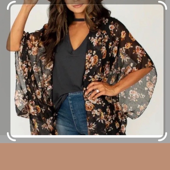 Joyfolie Tops - Joyfolie Kimono black floral Mia Joy Avalon